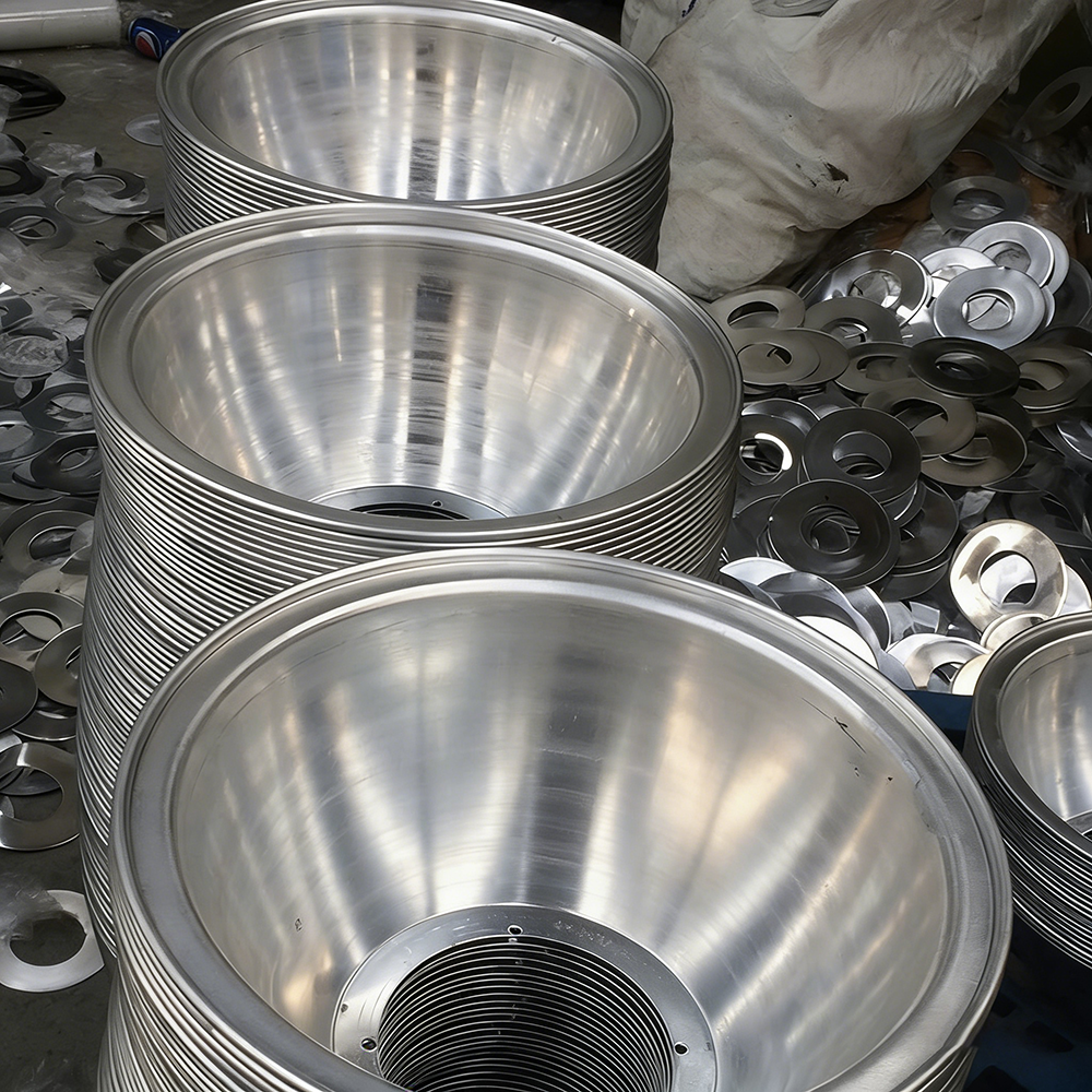 Metal Spinning Processing for Lampshade Housings (Copper, Steel, Aluminum Hardware Components)